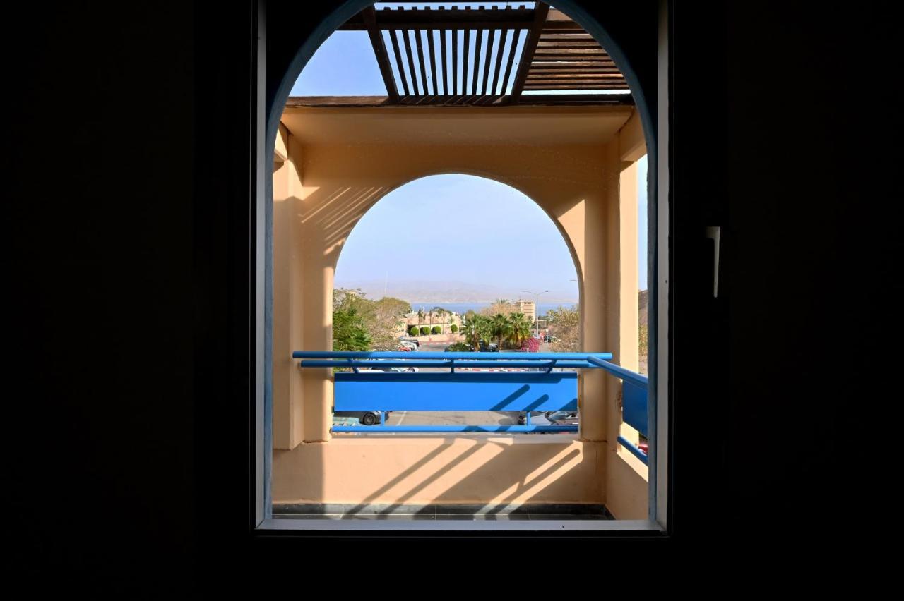 Club In Eilat - Coral Beach Villa Resort Kültér fotó