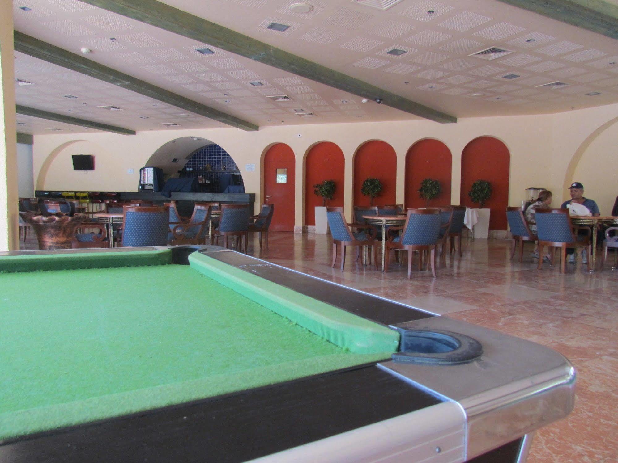 Club In Eilat - Coral Beach Villa Resort Kültér fotó