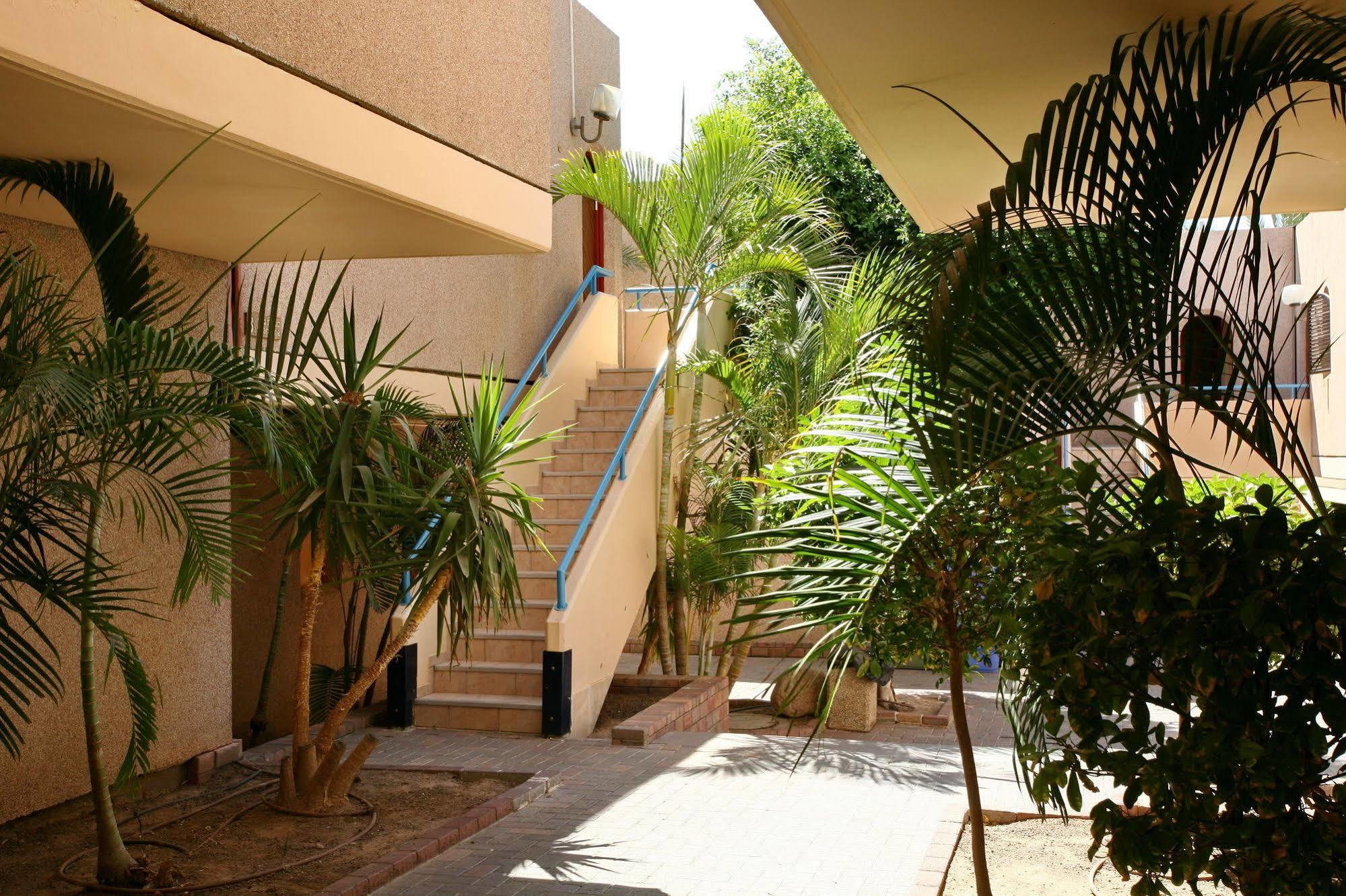 Club In Eilat - Coral Beach Villa Resort Kültér fotó