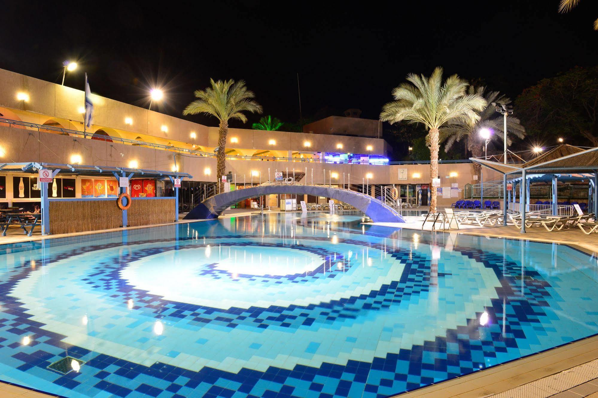 Club In Eilat - Coral Beach Villa Resort Kültér fotó